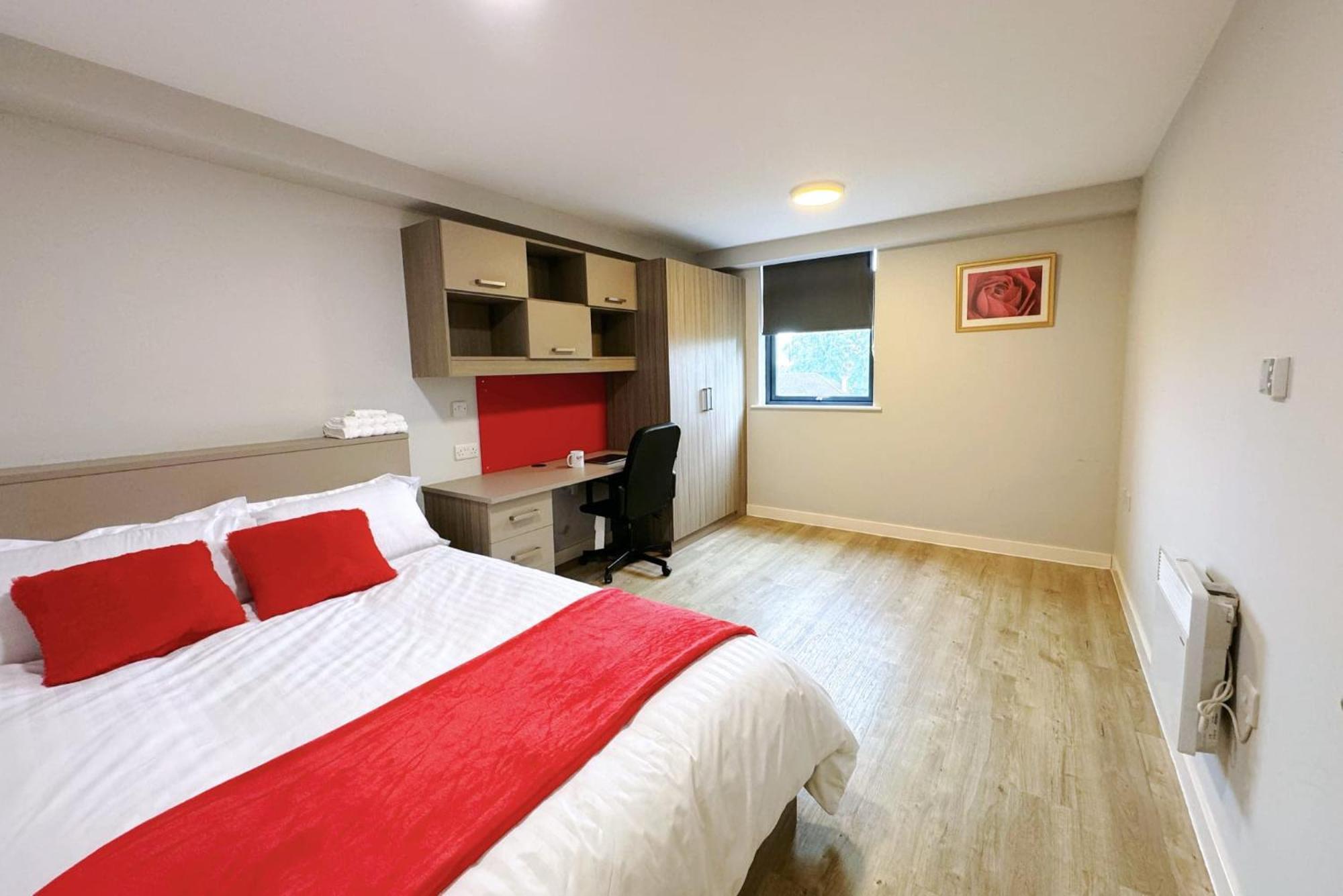 Apartment Manor Park Court In Coventry